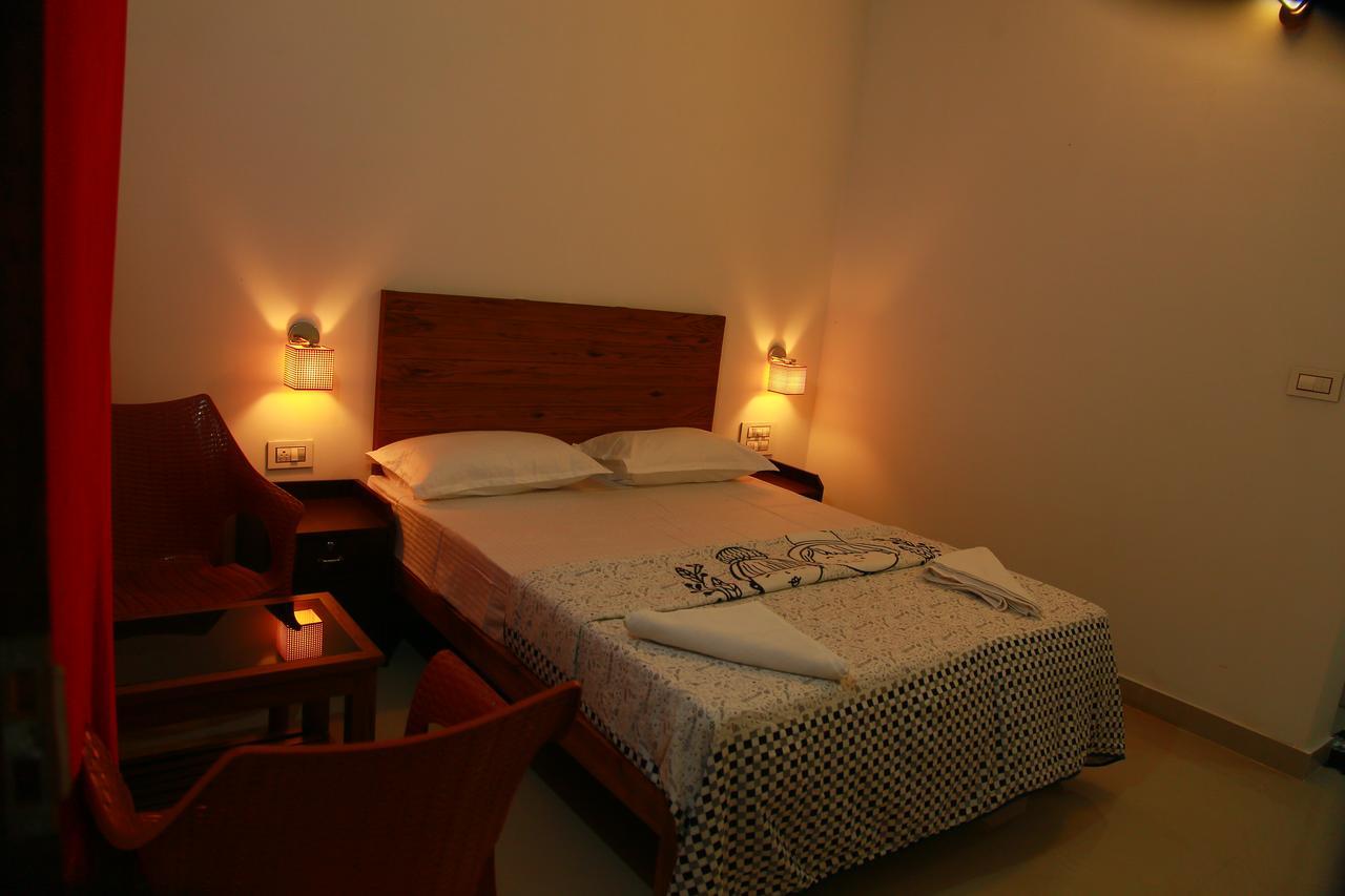 Ferienwohnung Agape Marari Mararikulam Exterior foto